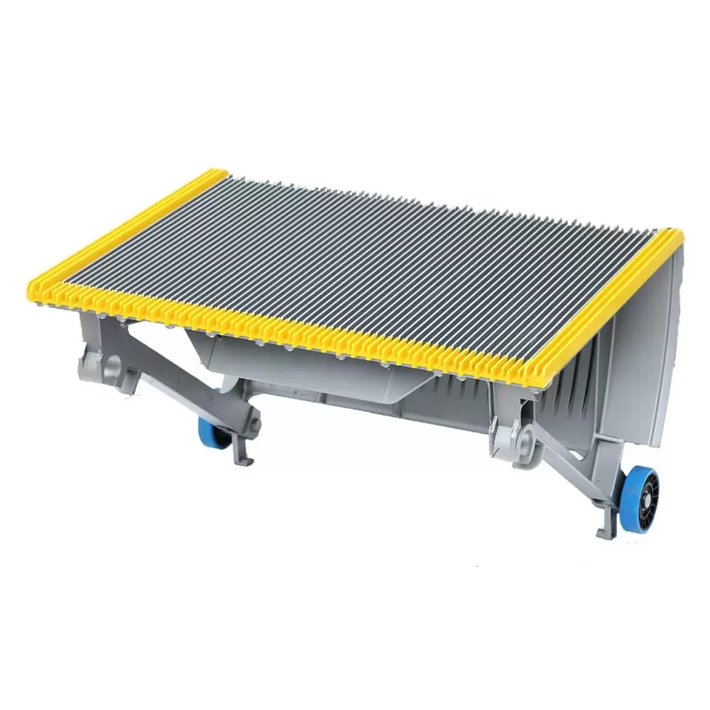 600mm Escalator Aluminum Step With Navy-blue Roller - Image 2