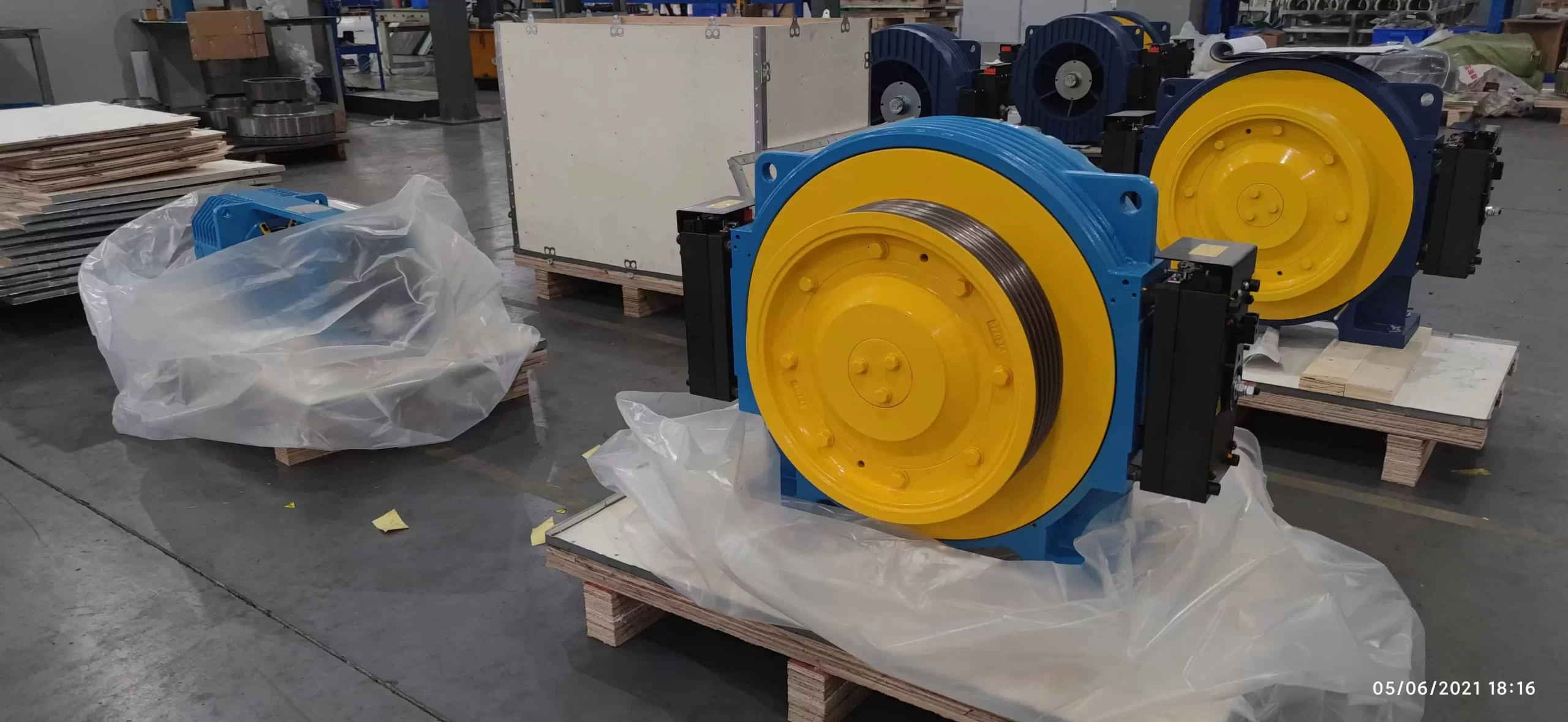Gearless machine MARGADRIVE MD 400-450-480 - Image 3