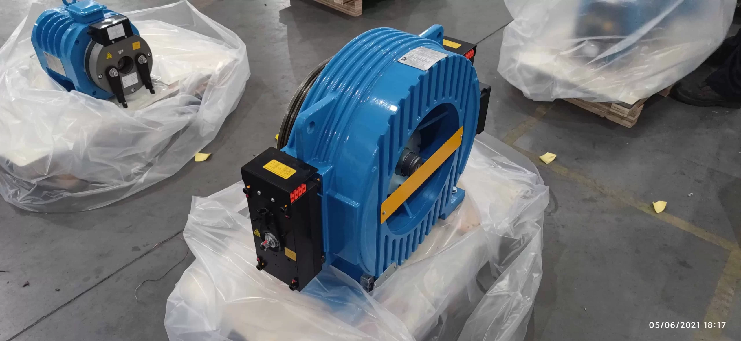 Gearless machine MARGADRIVE MD 400-450-480 - Image 12
